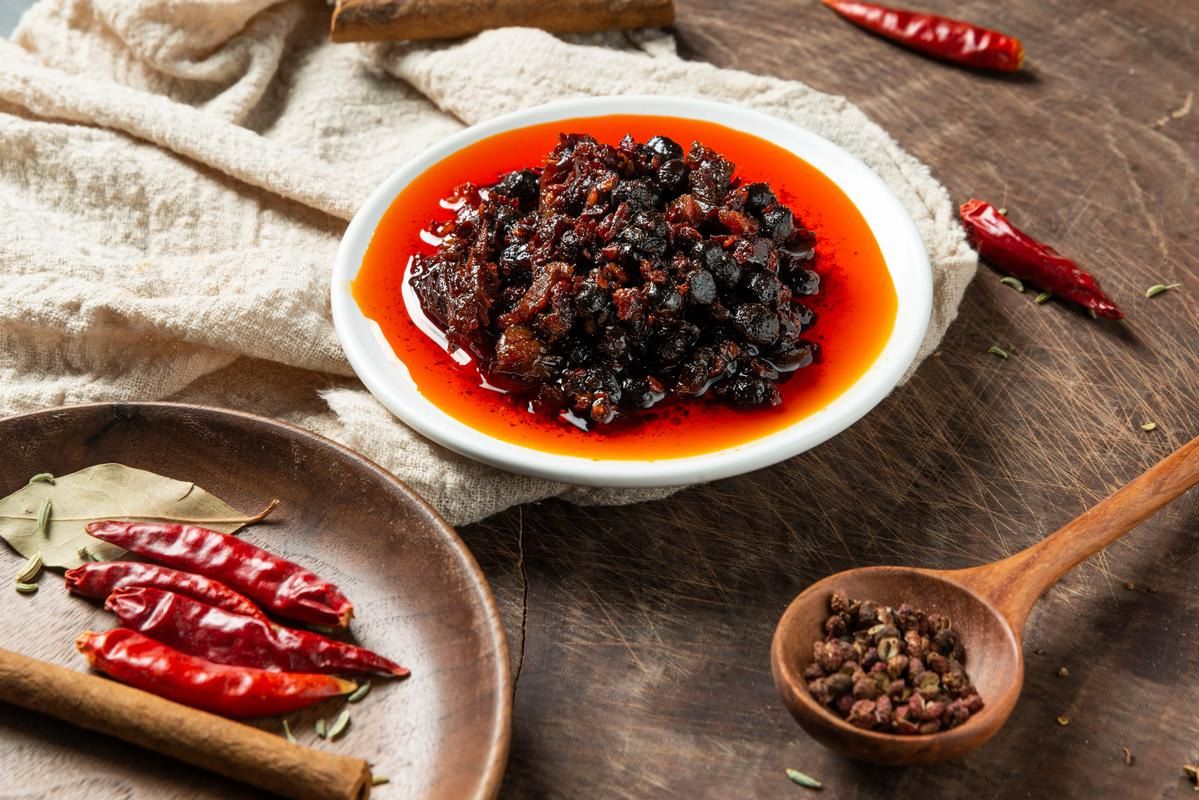 醬料與薯?xiàng)l同線(xiàn)生產(chǎn)？揭秘食品企業(yè)“柔性爆單”背后的智能包裝新引擎
